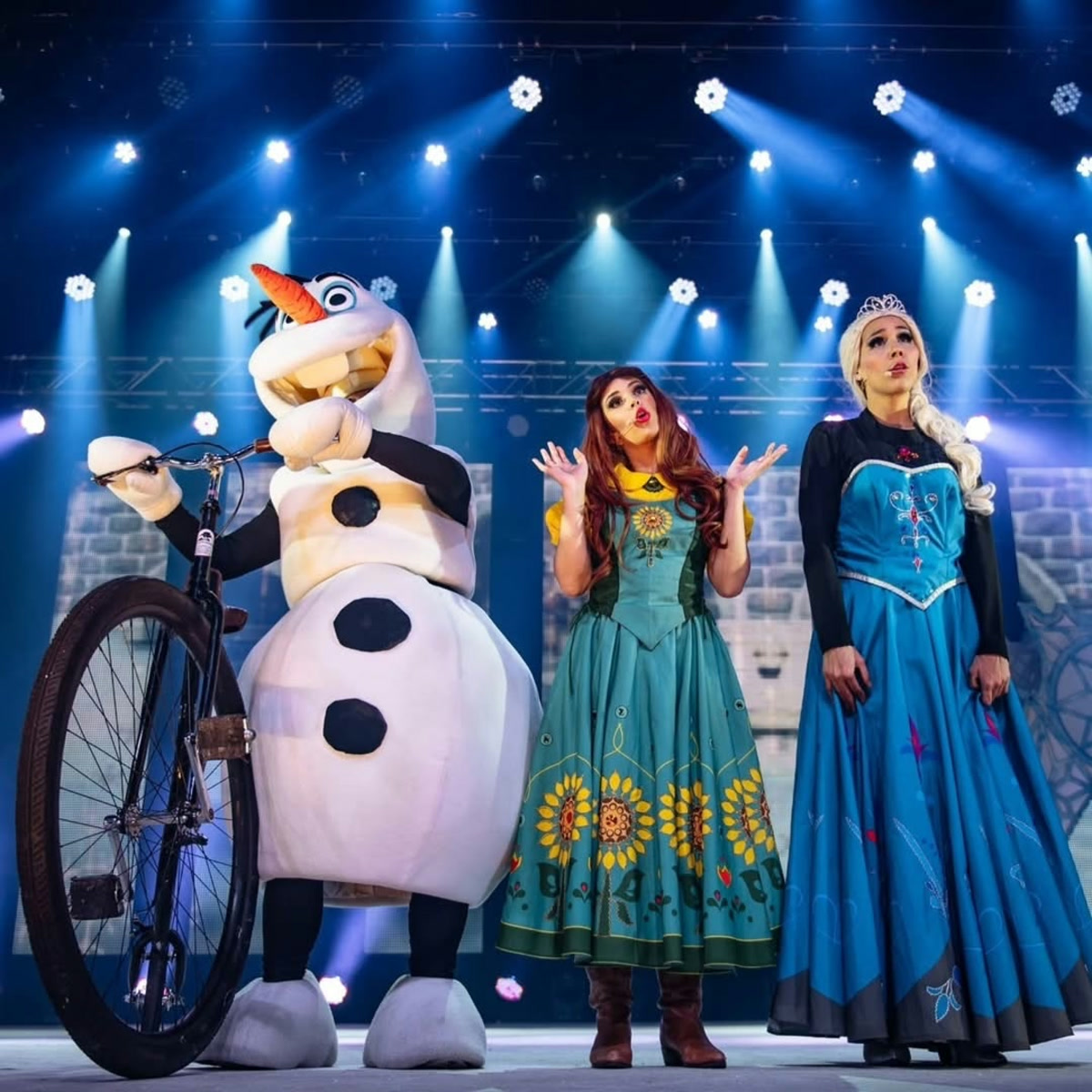 Circus Show on Ice «Frozen» — Шоу